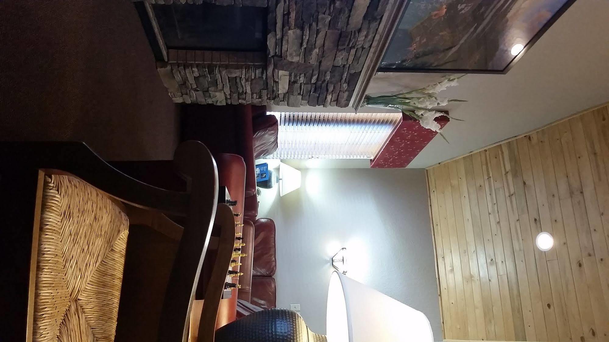 River House Inn, A Baymont By Wyndham Motel 4*
